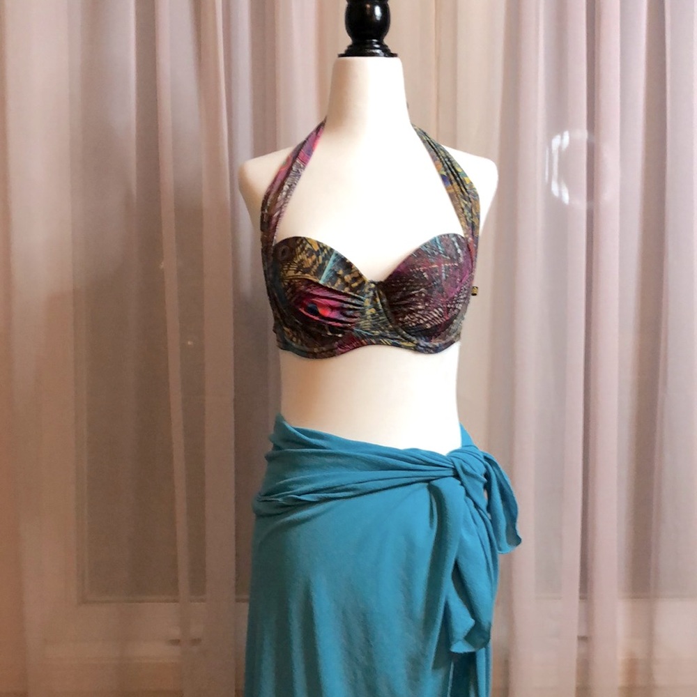 La Vie en rose bikini top size medium.
